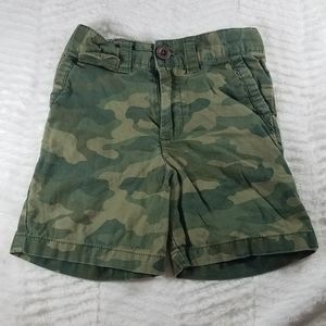 3/$12 2T boys cute camo shorts